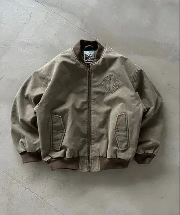 MA-1 플라이트 자켓 올리브 그린