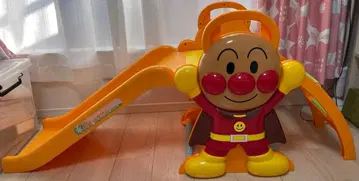 호빵맨 미끄럼틀