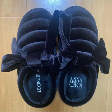 SUBU x ANNA CHOI x LE ribbon