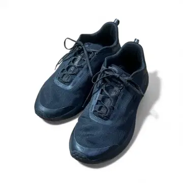 ZARA 남성용 블랙 스니커즈 JETFORM 26.5