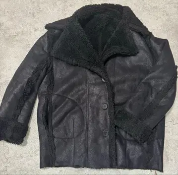 EMODA 무스탕 코트 블랙