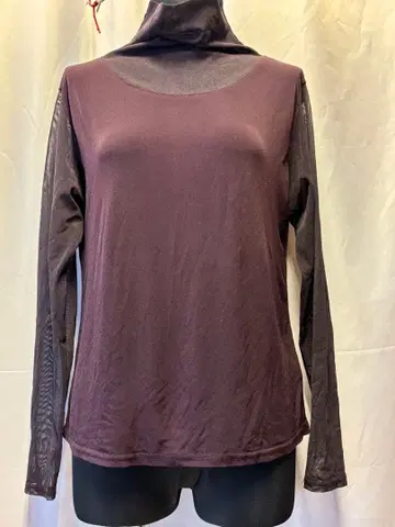 JU STYLE 다크 퍼플 하이넥 긴팔 티셔츠