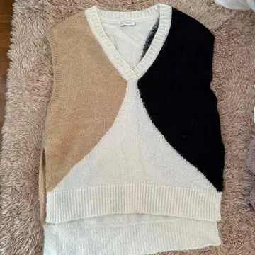 marimekko V넥 니트 베스트 XXL