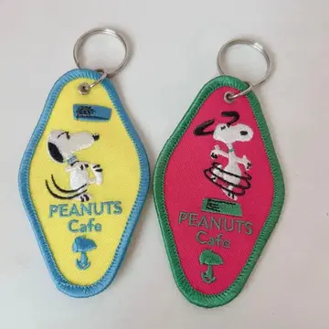 새상품 미사용 PEANUTS Cafe 자수 스누피 키링