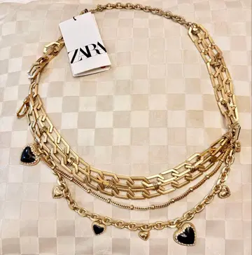 미사용 새상품 ZARA 골드 하트 참 체인 벨트