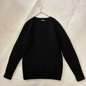 [ 인버아란 ] 크루넥 케이블 니트 블랙 사이즈 40