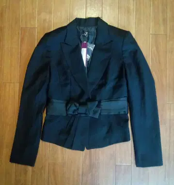 한국 브랜드 Romantic Roem 허리 리본 테일러드 자켓 블랙