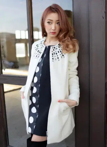 택 포함 새상품 에어리 샤기 비쥬 코트