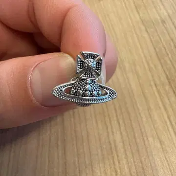 실버 비비안 귀걸이 (한쪽 귀용)