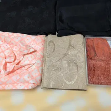 상복 및 기모노 묶음 판매 (5점)