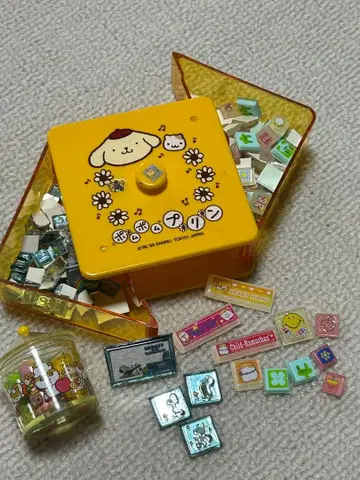산리오 스누피 디자인 소품함과 씰 세트