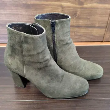 NUMBER TWENTY-ONE 올리브 그린 부츠