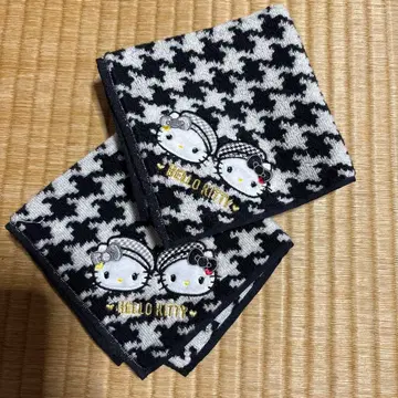 sanrio 헬로키티 흑백 트윈룩 타월 손수건 2장 세트