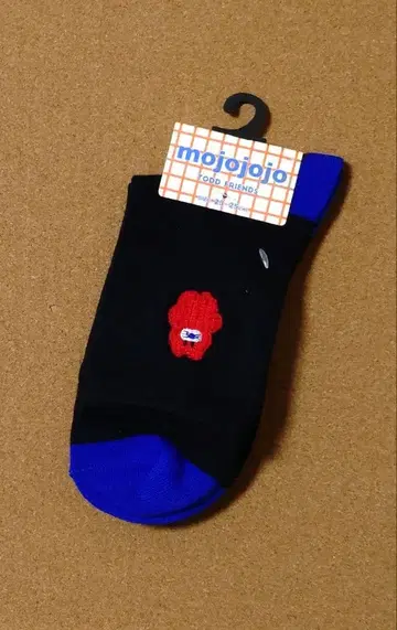 [ mojojojo ] 아카네코 양말 삭스