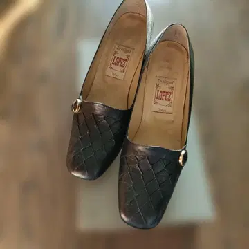 쇼와 레트로 펌프스