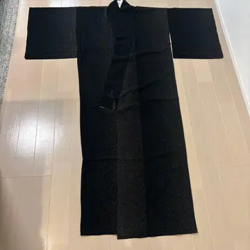 세탁 가능한 실크 시리즈 맞춤 기모노 (여름용)