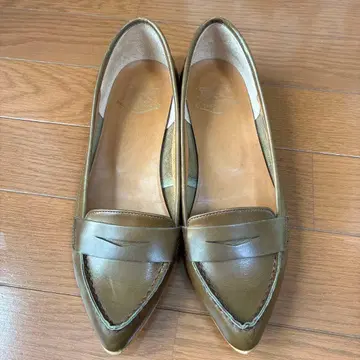 스틸레토 코인 로퍼 펌프스 24cm 가죽