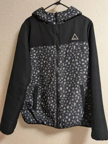 ROXY 패턴 점퍼 리버서블 인기