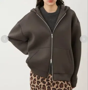 [택 포함 새상품] 미라 오웬 Mila Owen 후디 후드티