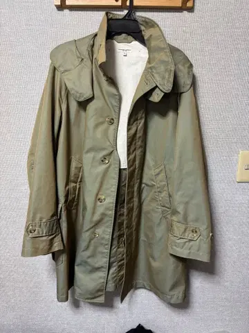 ENGINEERED GARMENTS M 모즈 코트 올리브 그린