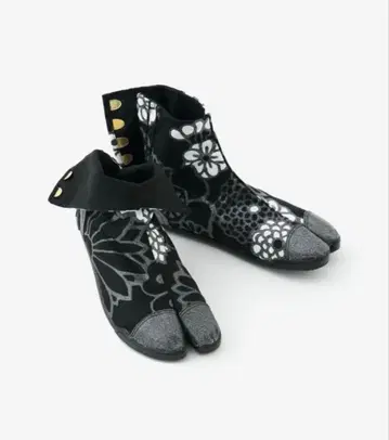 꽃무늬 타비 스타일 신발