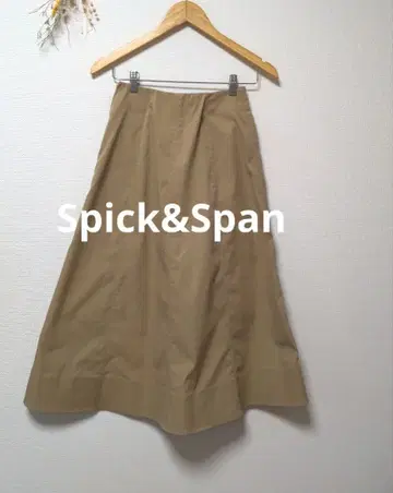 Spick&Span 스픽 앤 스팬 플레어 스커트 무지 심플