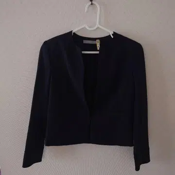 띠어리 루스 노카라 자켓