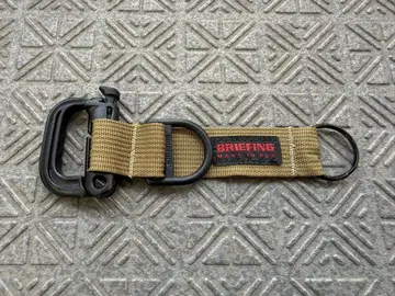 새상품급 BRIEFING 올리브 카라비너 포함 키링