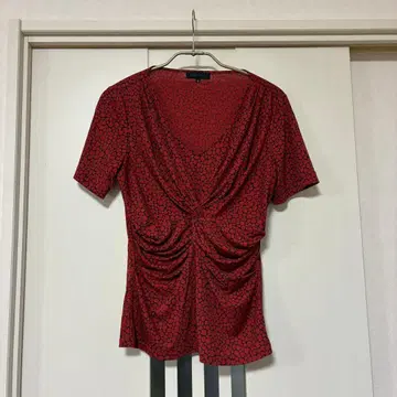 새상품급 MOGA 반팔 블라우스 2호