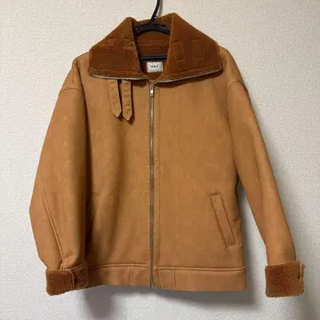 카멜색 합성 피혁 자켓