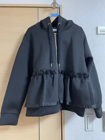 SUNFLOWER EIGHT 프릴 후드티 블랙 L 사이즈