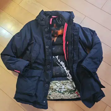 프리덤데이 다운 M 사이즈