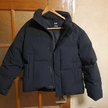 UNIQLO 심리스 다운 자켓 블랙 M