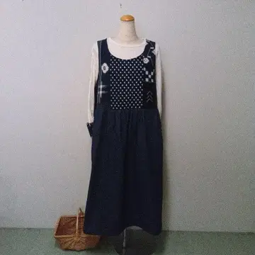 빈티지 원단과 데님 오버롤 스커트