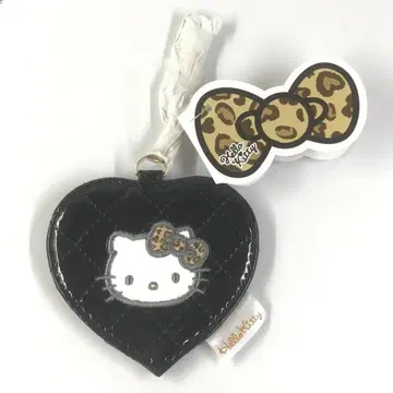 헬로키티 퀼팅 에나멜 하트 거울 블랙