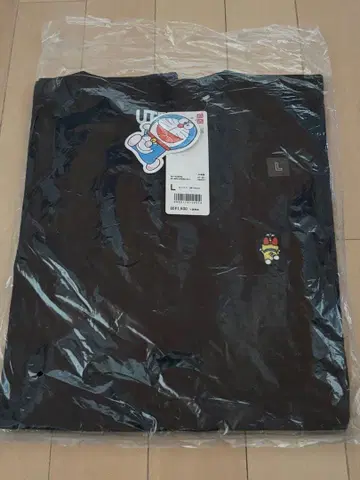 유니클로 UT [ 도라에몽 ] 도라미 패턴 새상품 L 사이즈