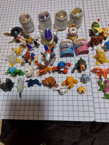 애니메이션 캐릭터 피규어