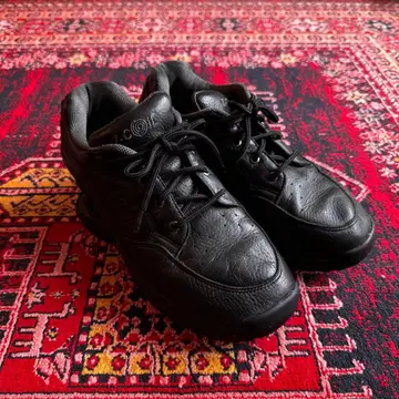 z-coil 스프링 밑창 스니커즈 26cm 가죽