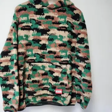 TOMICA x BEAMS 콜라보 후드티. 카모플라주 패턴