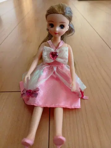 리카짱 인형 본체 츠바사짱 핑크 드레스