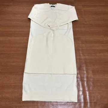 어반 리서치 베스트 레이어드 니트 원피스 화이트