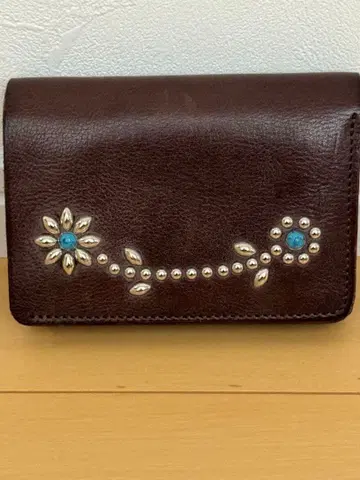 CROSSED ARROWS 다크 브라운 접이식 지갑