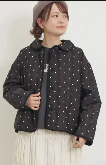 새상품 사만사 모스모스 꽃무늬 자수 충전솜 퀼팅 자켓 체크