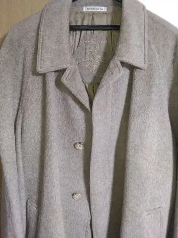 로베르토 드 카를로 울 코트