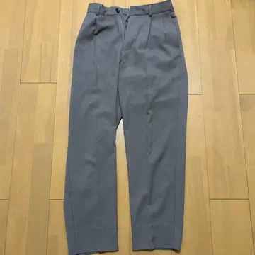 BEAMS 그레이 슬랙스 M 사이즈