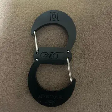 Number_i No.I 카라비너