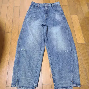 YENN 커브 심 데님 팬츠 size36