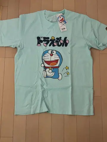 유니클로UT [ 도라에몽 ] 종이 택 패턴 새상품 L 사이즈