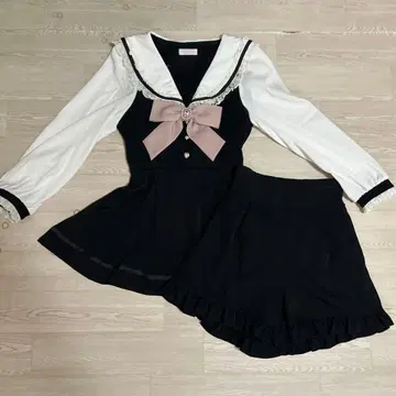 세일러 카라 리본 포함 셋업 LIZLISA