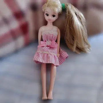 리카짱 인형 금발 포니테일
